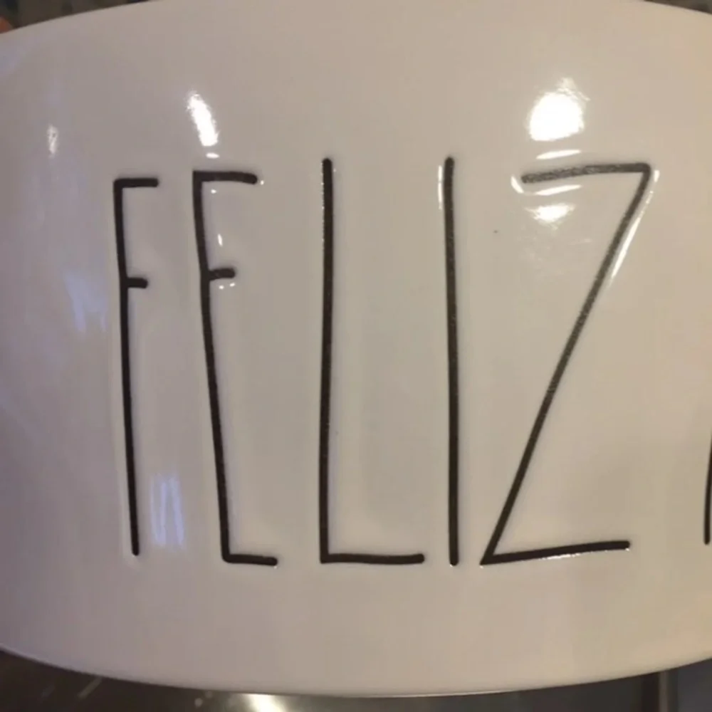Rae Dunn XL Dog Bowl FELIZ NAVIDAD NWT Christmas holiday decor red